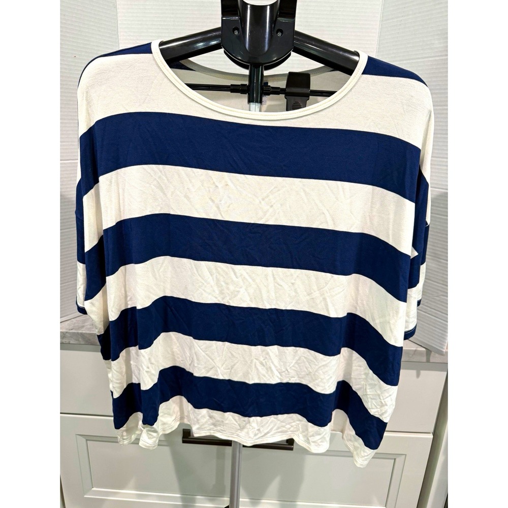 Old Navy Luxe Women's XL Blue White Striped Knit Short Sleeve Round Neck Tee